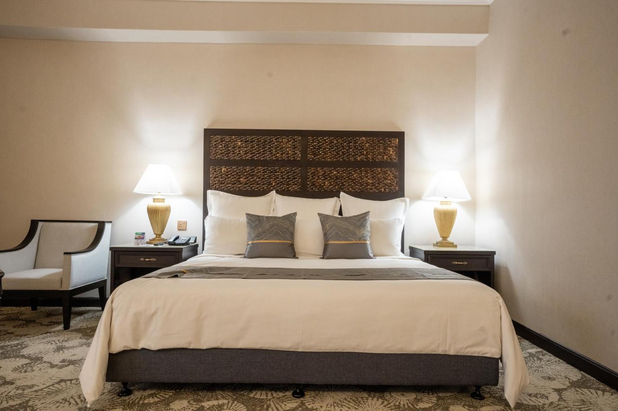 Renai Hotel Kota Bharu Extérieur photo